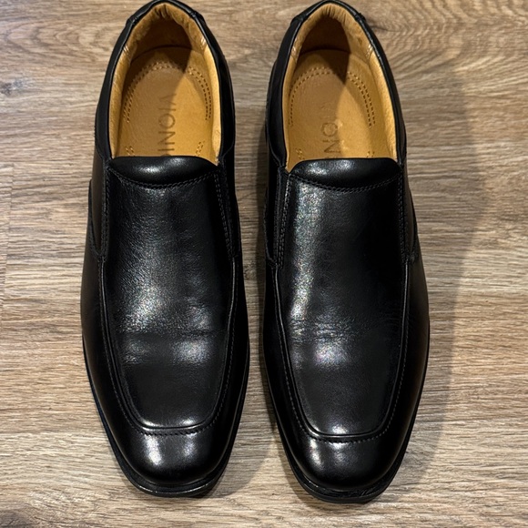 Vionic Men’s Sullivan Black Leather Men's Loafers - Picture 1 of 7
